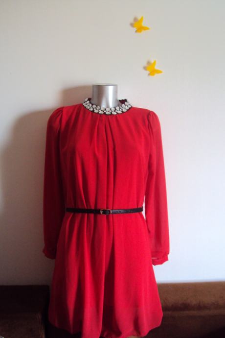 NOVA crvena lijepa haljina