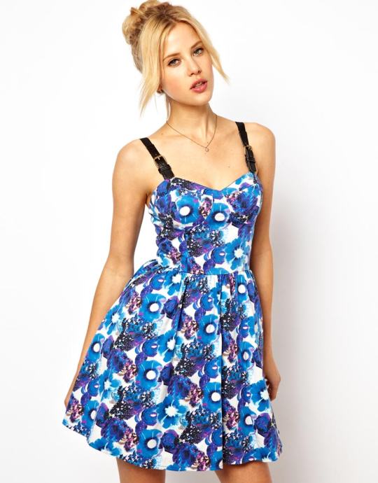 Premium Floral Cup Skater Dress With Buckle Straps - Print / UK 12