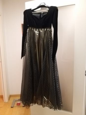 SPECIJALNA PONUDA!!! 6 svečanih večernjih haljina ZA 1000 eura