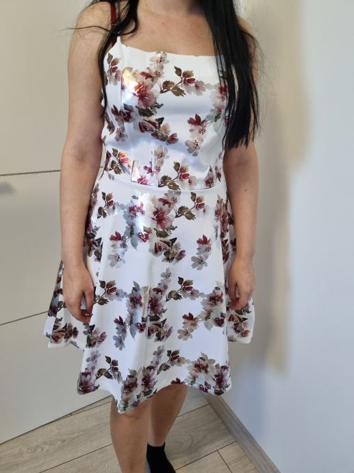 Ženska mini haljina sa cvjetnim uzorkom vel38 NOVO
