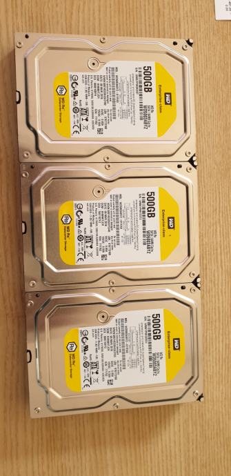 Western Digital 500gb serverski diskovi - 2 komada