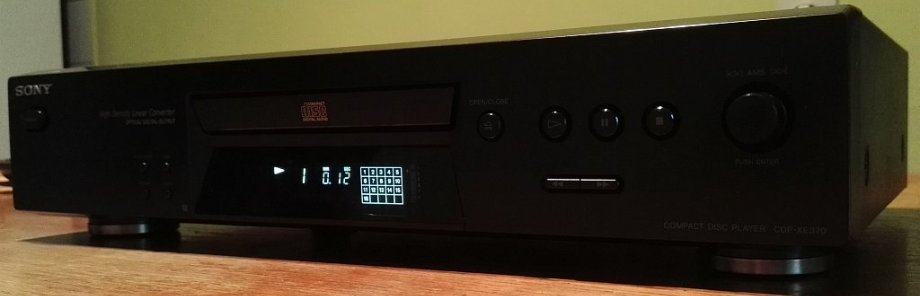 CD PLAYER SONY CDP XE-370 SA DALJINSKIM
