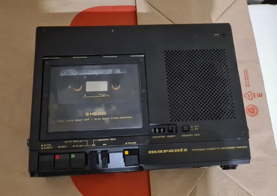 Marantz portable cassette recorder PMD222