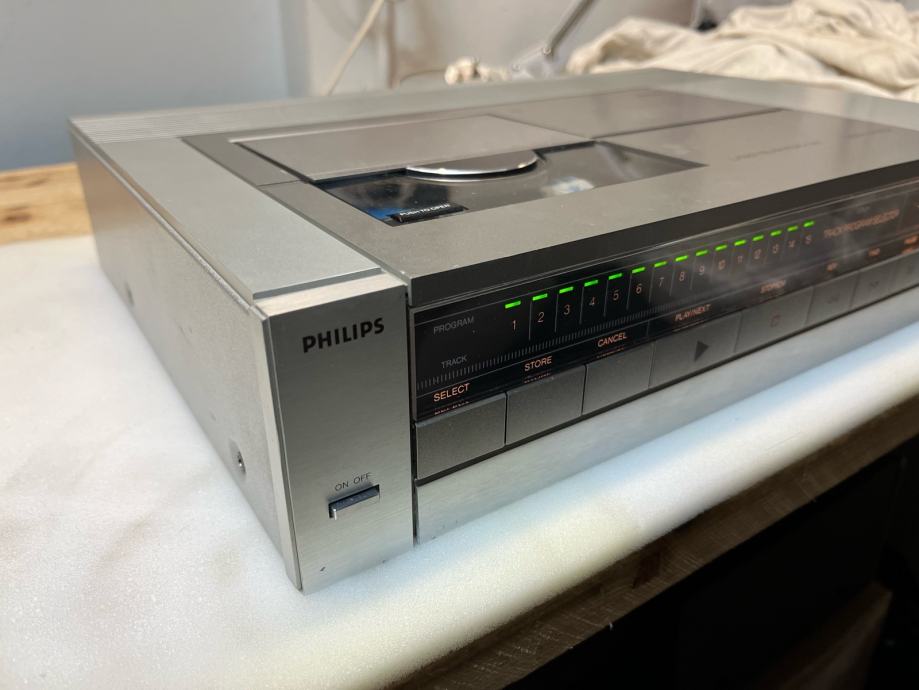 Philips CD 200