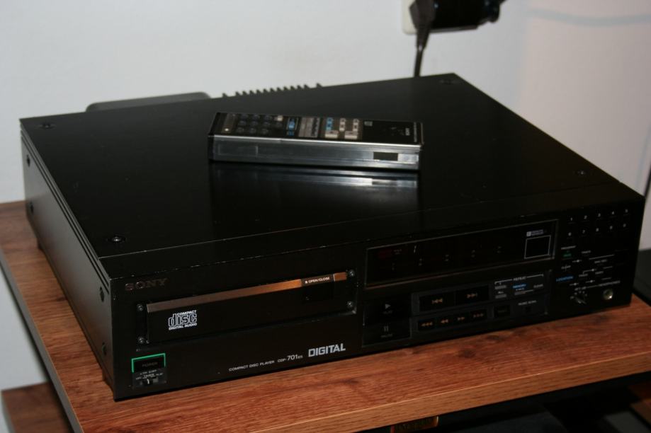 Sony CDP-701ES - raritet, original daljinski - zamjena