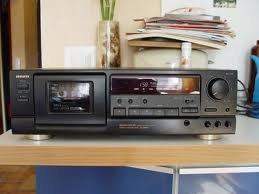 Aiwa AD-F 850 linijski kazetofon - otišle gumice