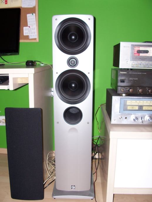 Denon: receiver AVR-1708, DVD-1740, Zvuk: Q acoustics 1050