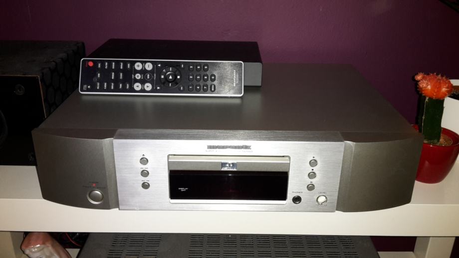 Marantz sa 7003 SACD player