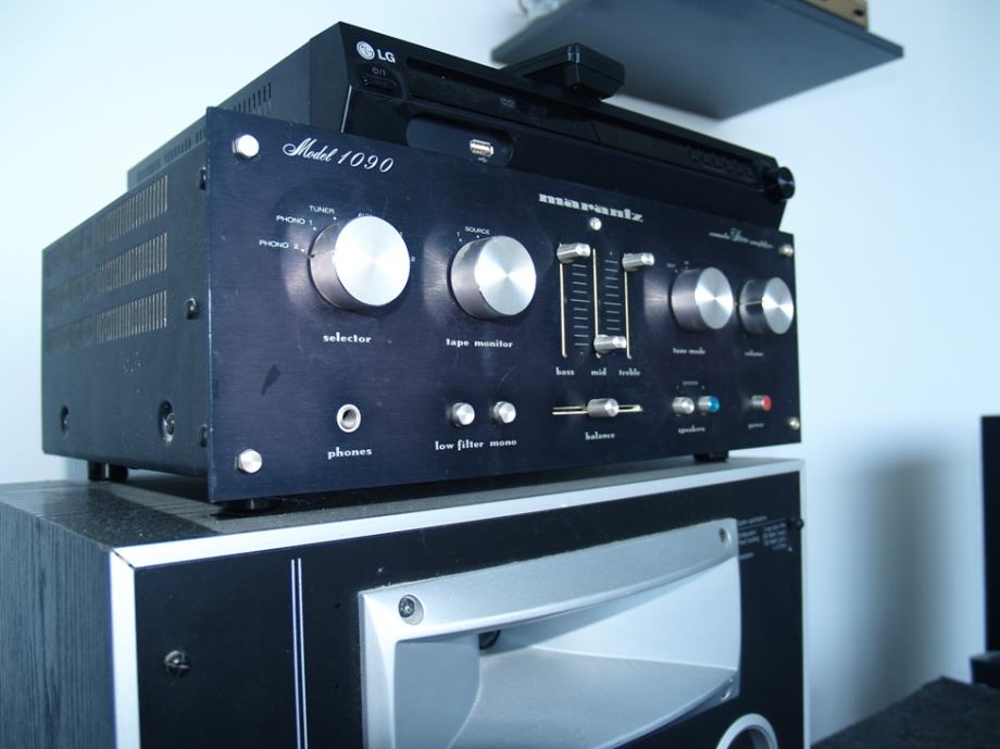 Pojačalo Marantz, model 1090, u dobrom stanju, samo 1050 kn.