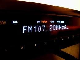 Sony FM Stereo FM-AM Tuner ST-SE500