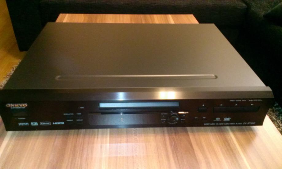 Super Audio CD (SACD) i DVD player Onkyo DV-SP504E, stanje 10/10