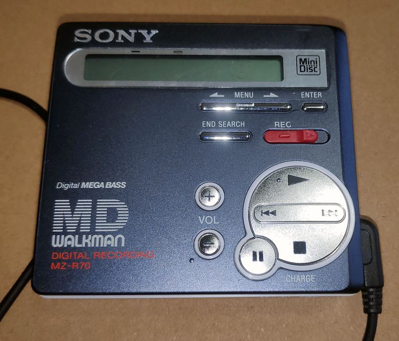 Portable Minidisc recorder SONY MZR70