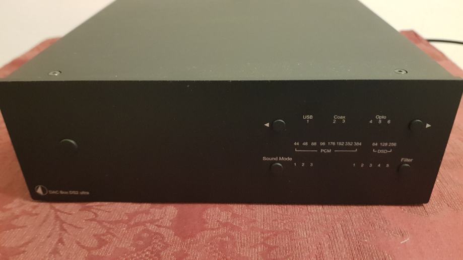 Pro-Ject DAC BOX DS2 ULTRA, crni