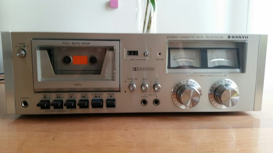 SANYO CASSETTE DECK RD5030 UM (Vintage/near mint kondicija)