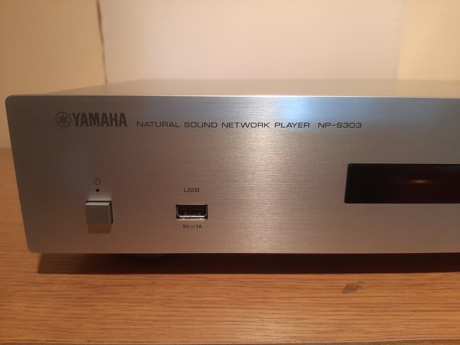 Streamer Yamaha NTS 303