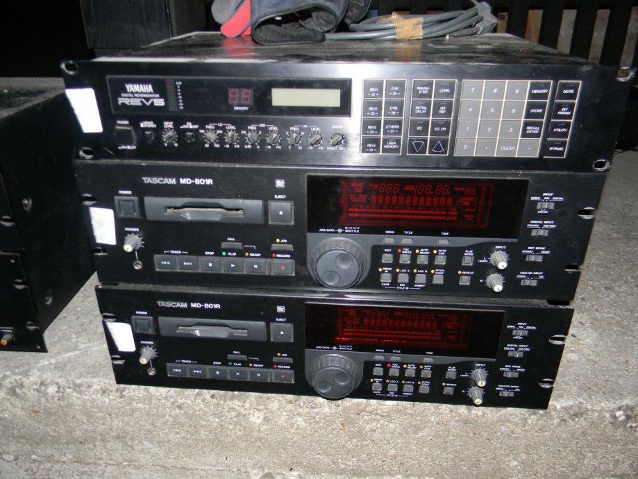 tascam MD 801r minidisc player