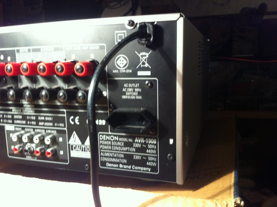 Denon AVR1908 AV receiver