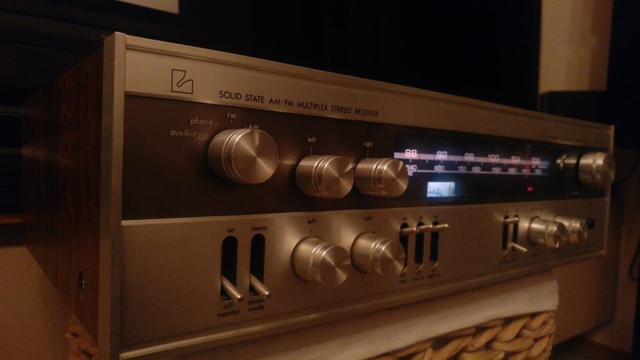 LUXMAN 600 receiver