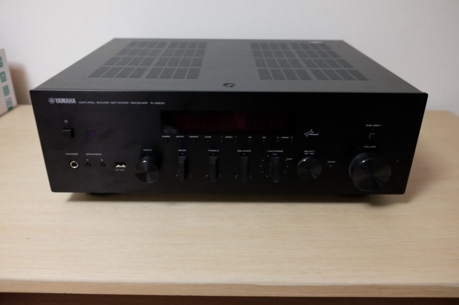 Yamaha R-N500 (mrežni) stereo receiver