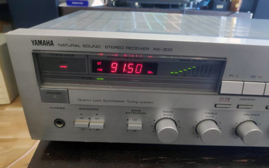 Yamaha Rx300 Yamaha RX-300 RX300 stereo receiver