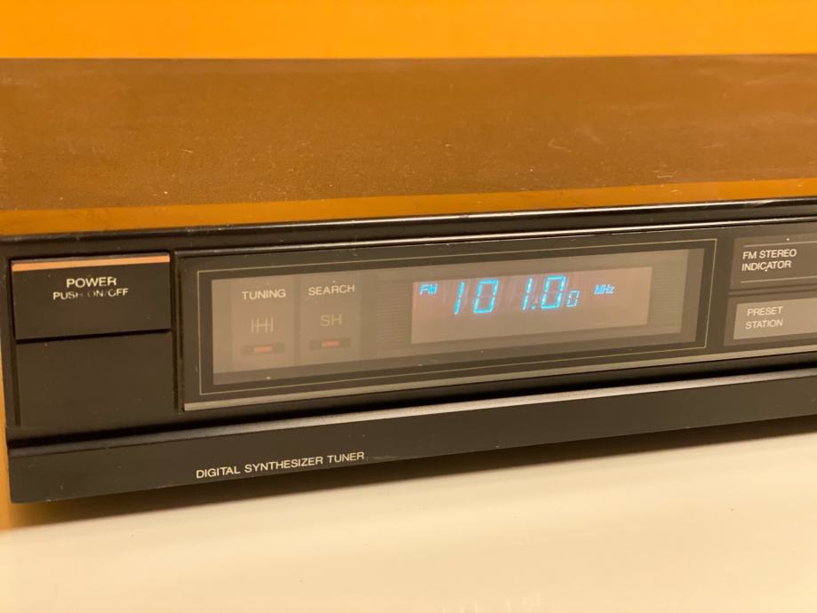 FM tuner Samsung K600TR