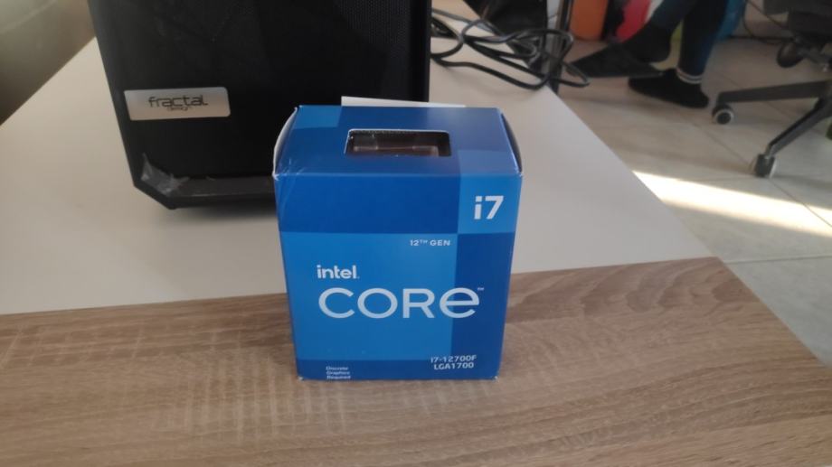 Intel stock cooler LGA 1700