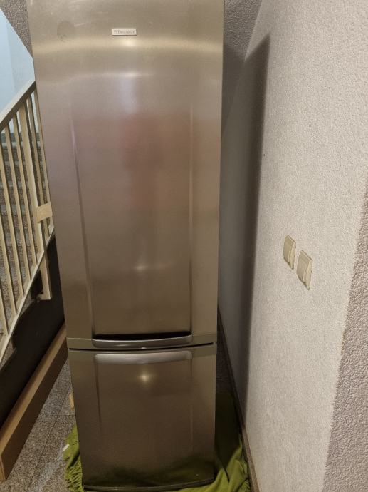 Electrolux kombinirani hladnjak Inspire Frost free