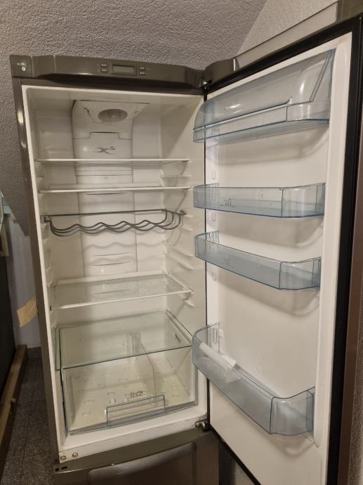 Electrolux kombinirani hladnjak Inspire Frost free