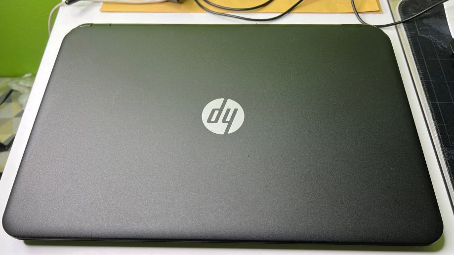 HP 250 G3 laptop