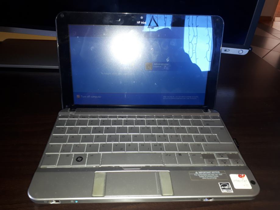HP mini laptop 10,1