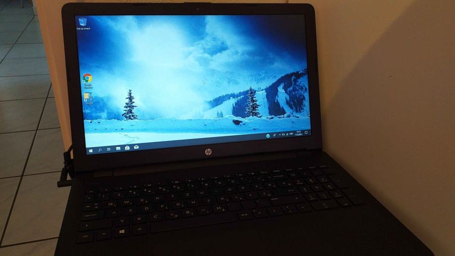 Laptop HP 15rb0xxwindows 10,ispravan
