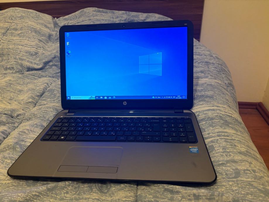 Laptop HP 250 G3