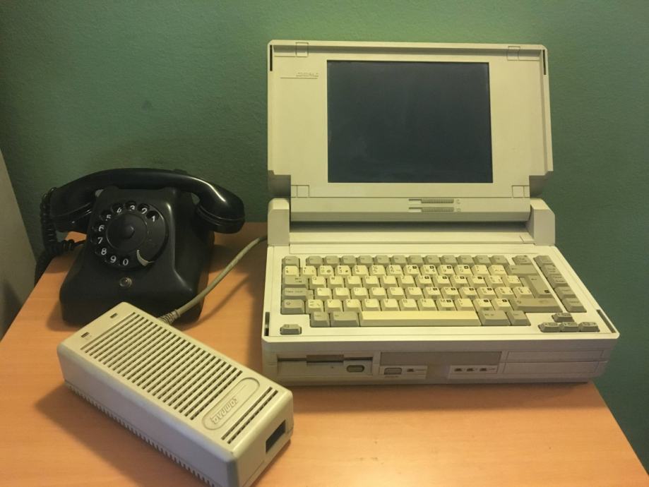 Pravi Vintage !!! Compaq SLT386s/20 laptop !!!