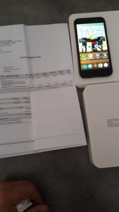 HTC M10 4Gb,32Gb,brzi punjac, racun,garancija,kutija,bez mane,