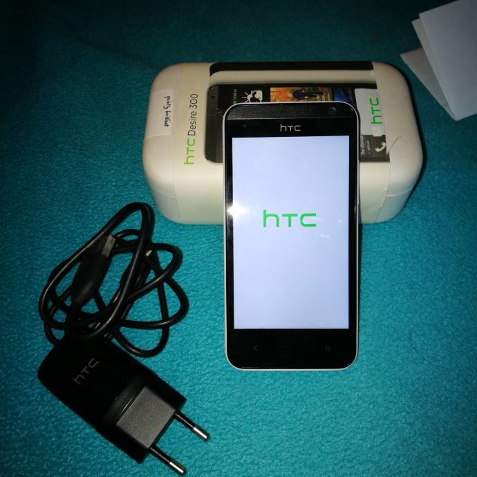 Prodajem HTC Desire 300