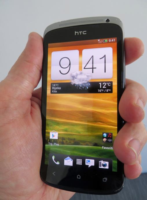 HTC One S, 16Gb, sivi, otključan + stalak za punjenje