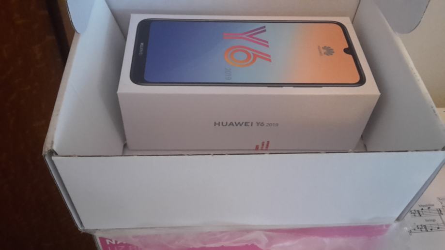 Prodajem novi Huawei Y6 2019