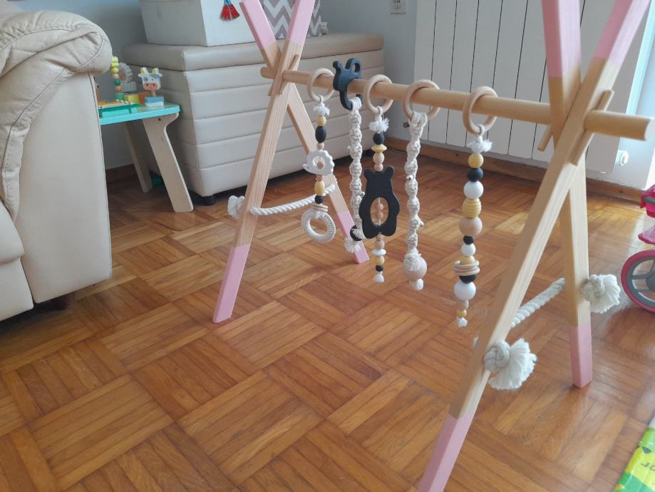 Drveni baby gym