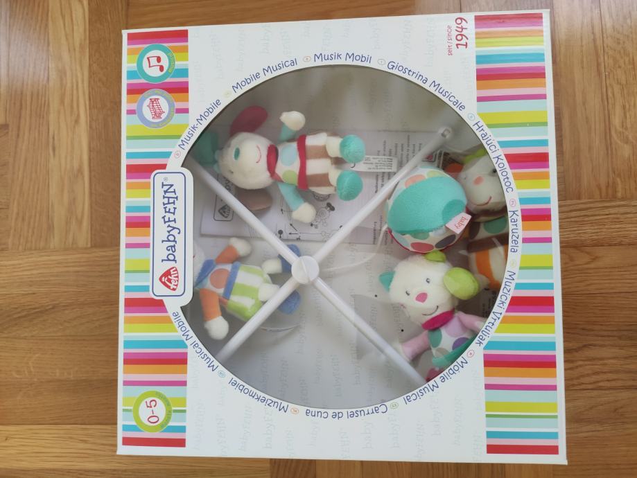 Vrtuljak sa plišanim igračkama za dječji krevetić