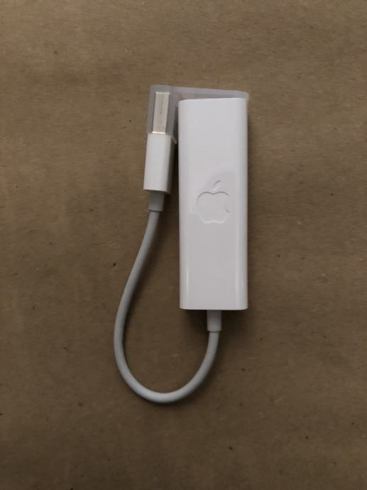 Apple Adapter USB to Ethernet
