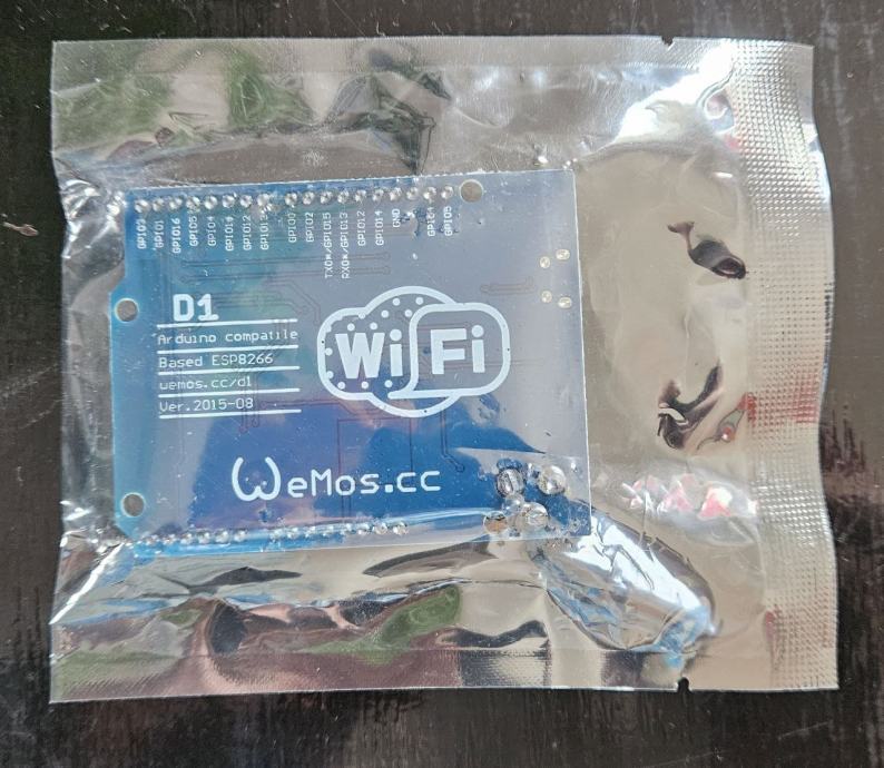 Poklanjam arduino wemos d1 wifi uno esp8266 iot ide compatible board