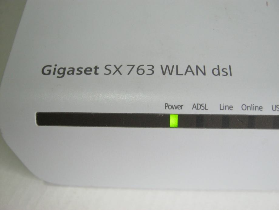 GIGASET SX763 I NAPAJANJE12VDC 1.5A   (OSIJEK)