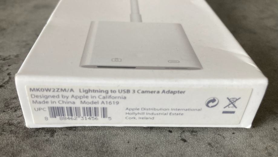 Original Apple Lightning to USB 3 Camera Adapter A1619 MK0W2ZM/A