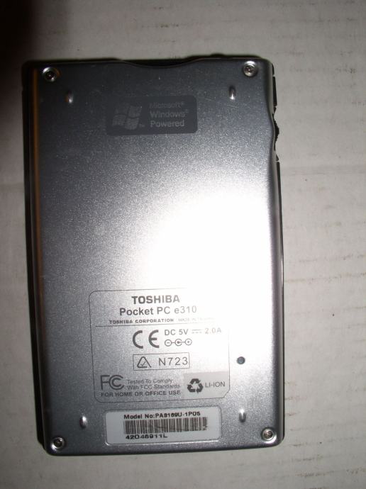 Alimentatore AC HQRP 5V 2.5A Per Toshiba E310 E330 E400 E405 E570 E740 E800 E805