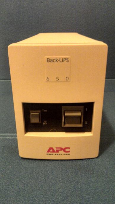 UPS Neprekidno napajanje APC BK650MI
