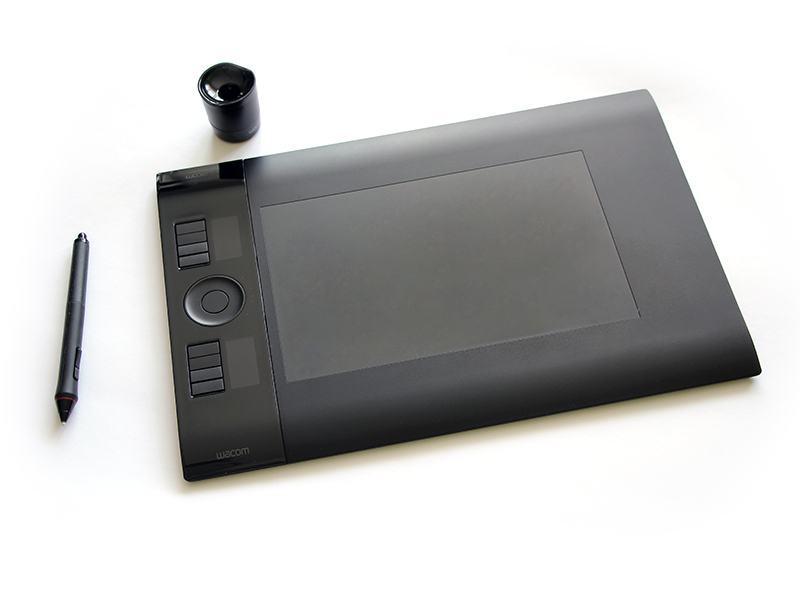 WACOM Intuos 4 (PTK-640 Medium A5 Graphics Tablet)