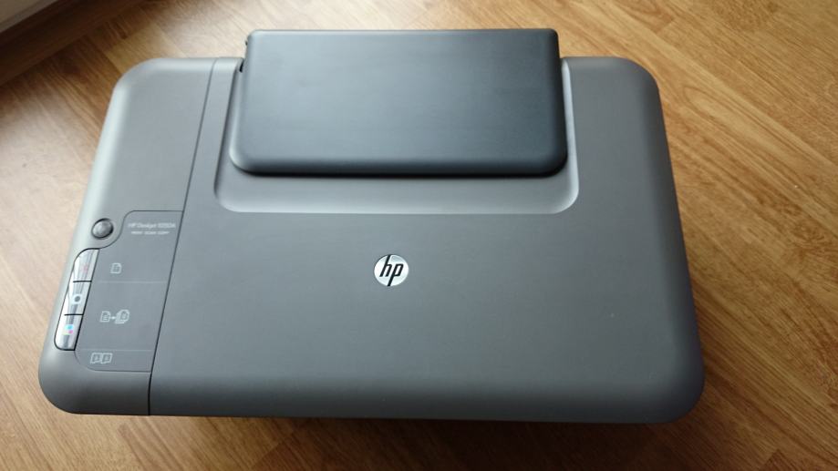 HP Deskjet 1050a Printer / skener