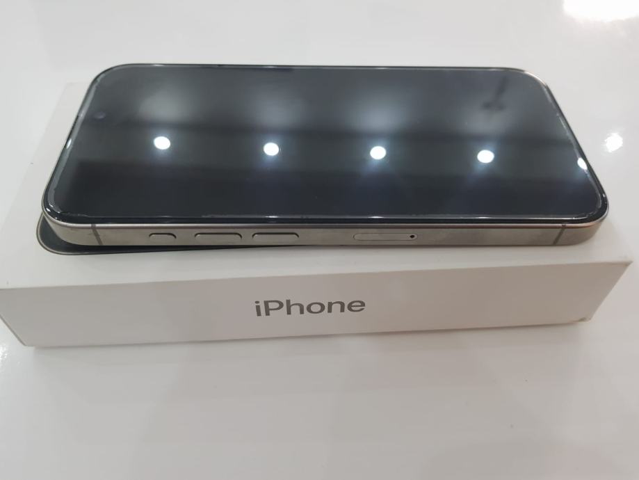 Châssis iPhone 16 Pro Max Titane Naturel Grade AB - Original avec