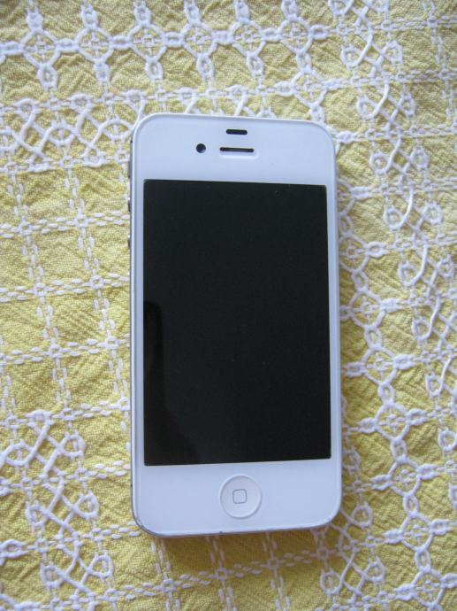 Bijeli iPhone 4S 16gb