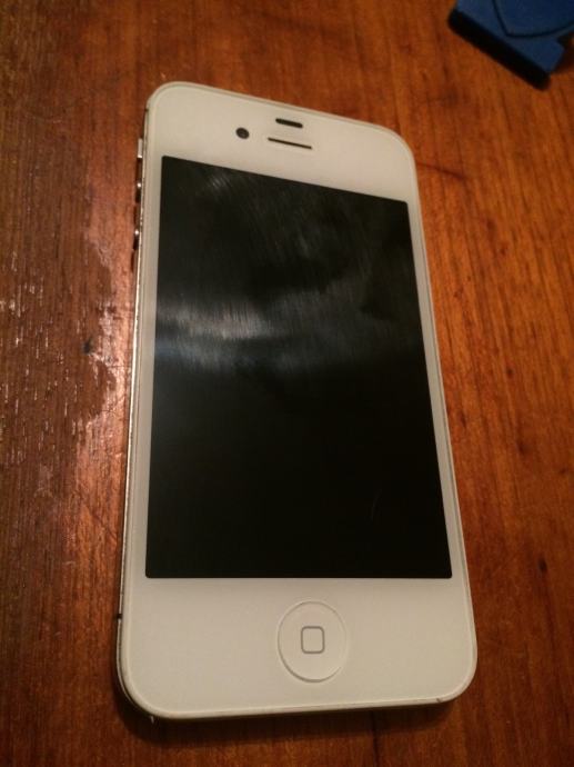 iPhone 4S 8Gb Bijeli